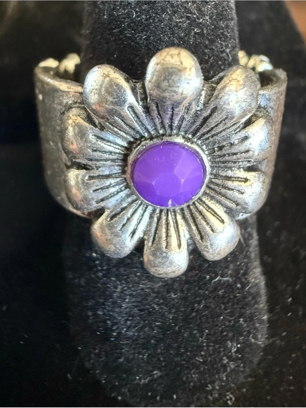 paparazzi Silver Floral Ring with Purple Stone